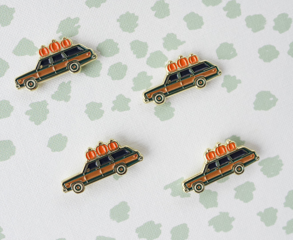 Wholesale Pumpkin Station Wagon Needle Minder
